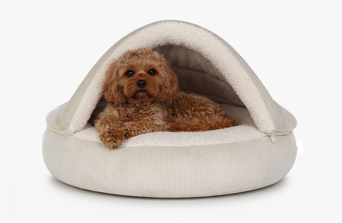 Merken Snuggle Cave Hondenmand Ribbed Small Crème – Luxe Hondenhol met Zachte Schapenvachtlook Snuggle Cave Hondenmand Ribbed Small Crème – Luxe Hondenhol met Zachte Schapenvachtlook